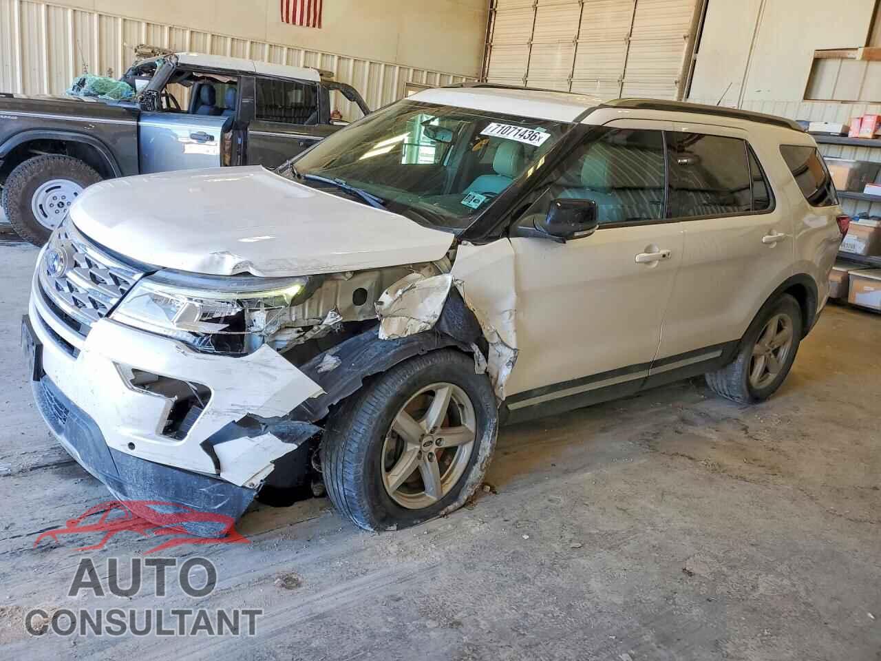 FORD EXPLORER 2018 - 1FM5K7DH9JGB30453