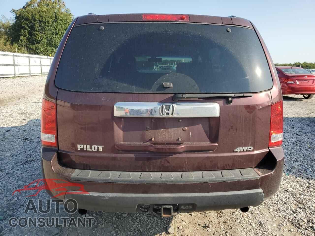 HONDA PILOT 2011 - 5FNYF4H64BB031029