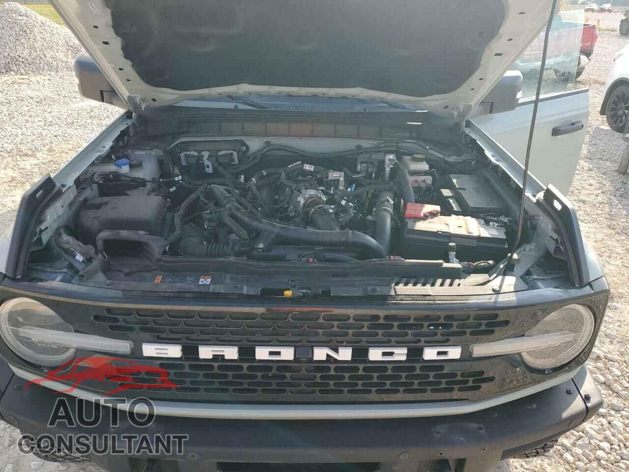 FORD BRONCO 2023 - 1FMEE5DP2PLB44861