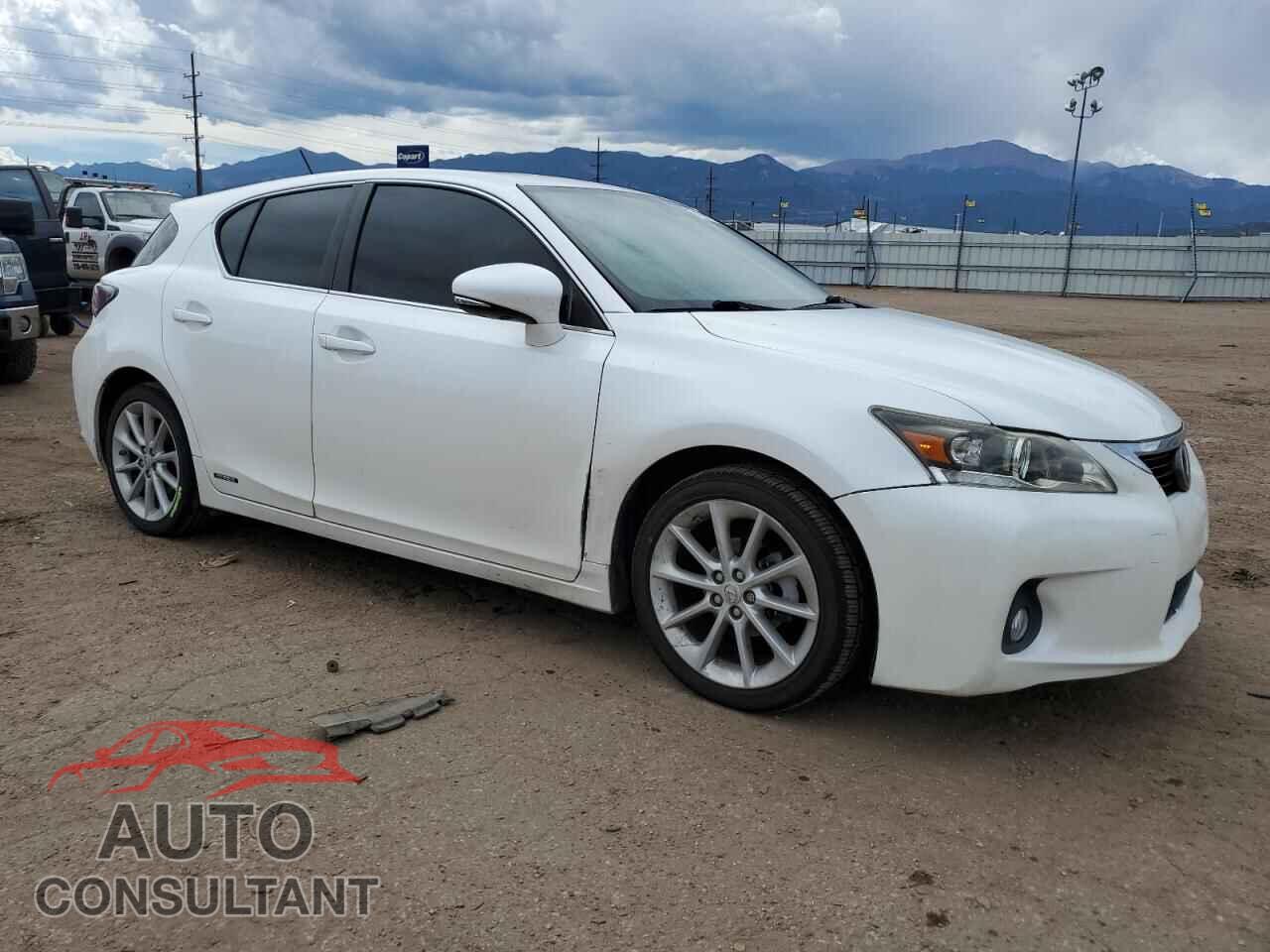 LEXUS CT 200 2013 - JTHKD5BH8D2131134