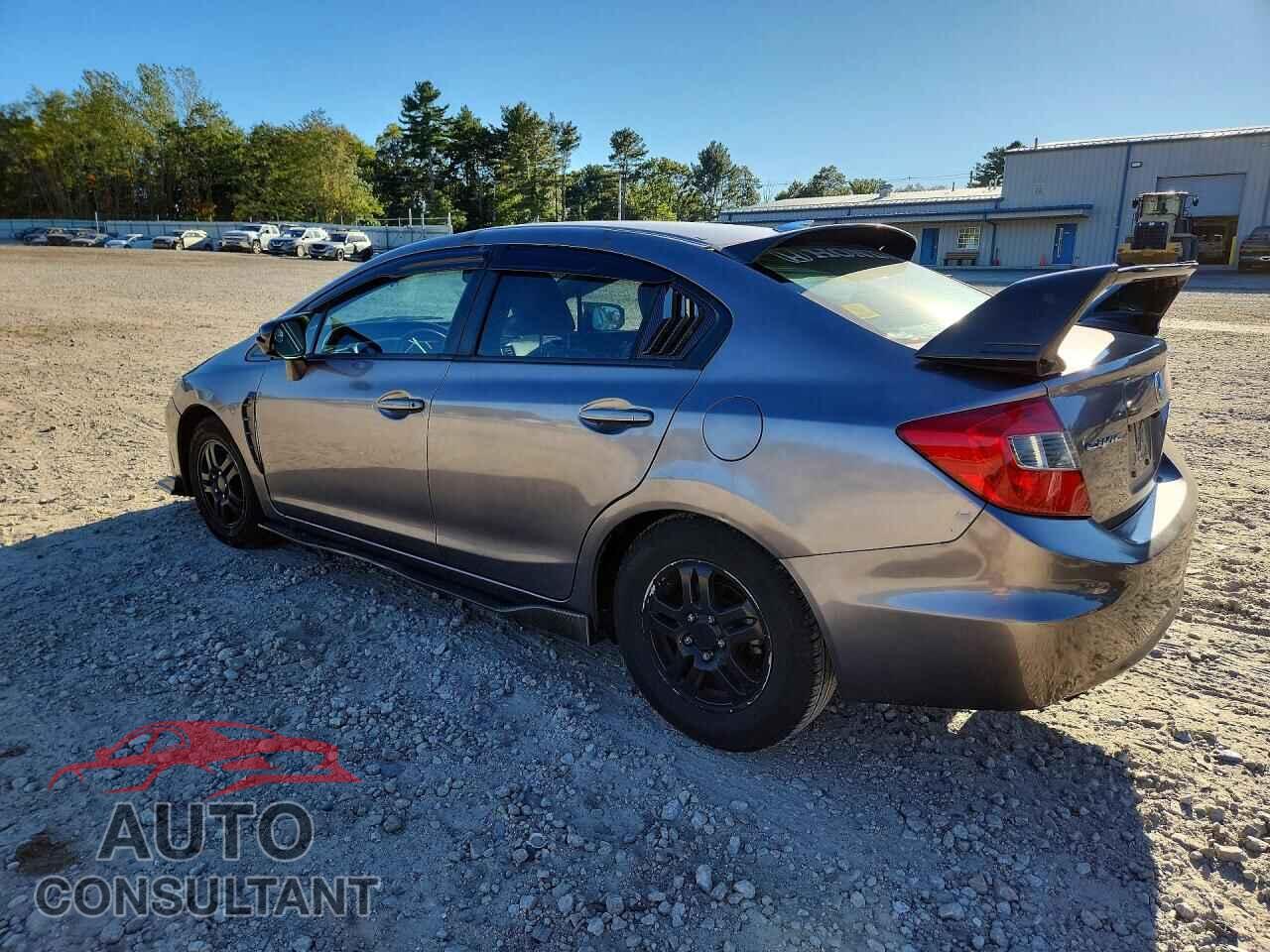 HONDA CIVIC 2012 - 2HGFB2F83CH528971