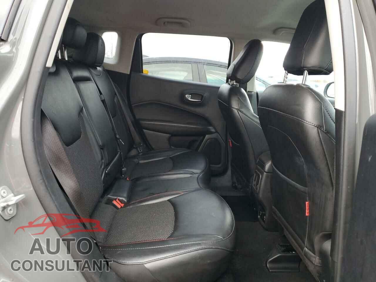 JEEP COMPASS 2020 - 3C4NJDDB3LT190552