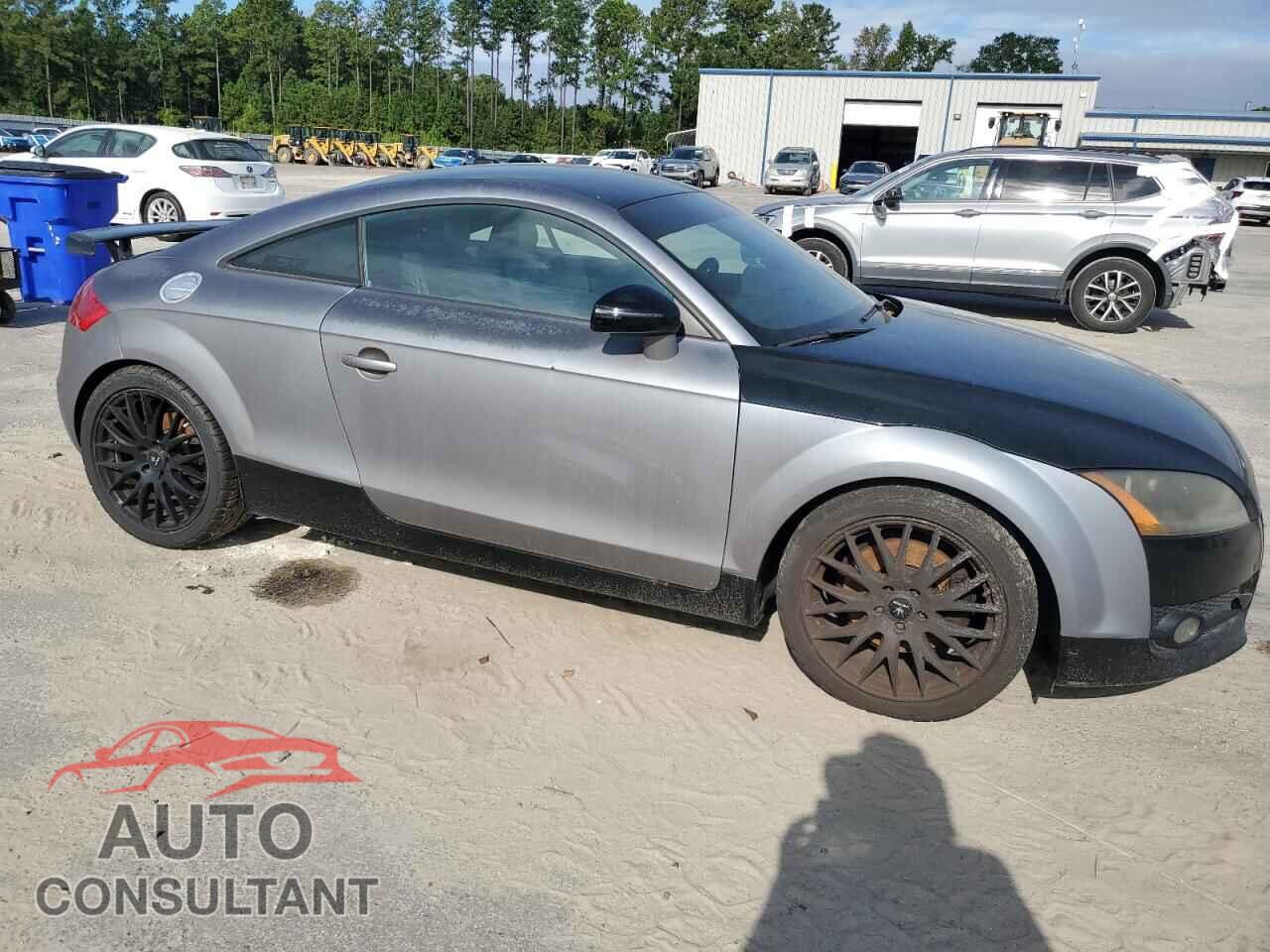 AUDI TT 2010 - TRUBFAFK1A1020538