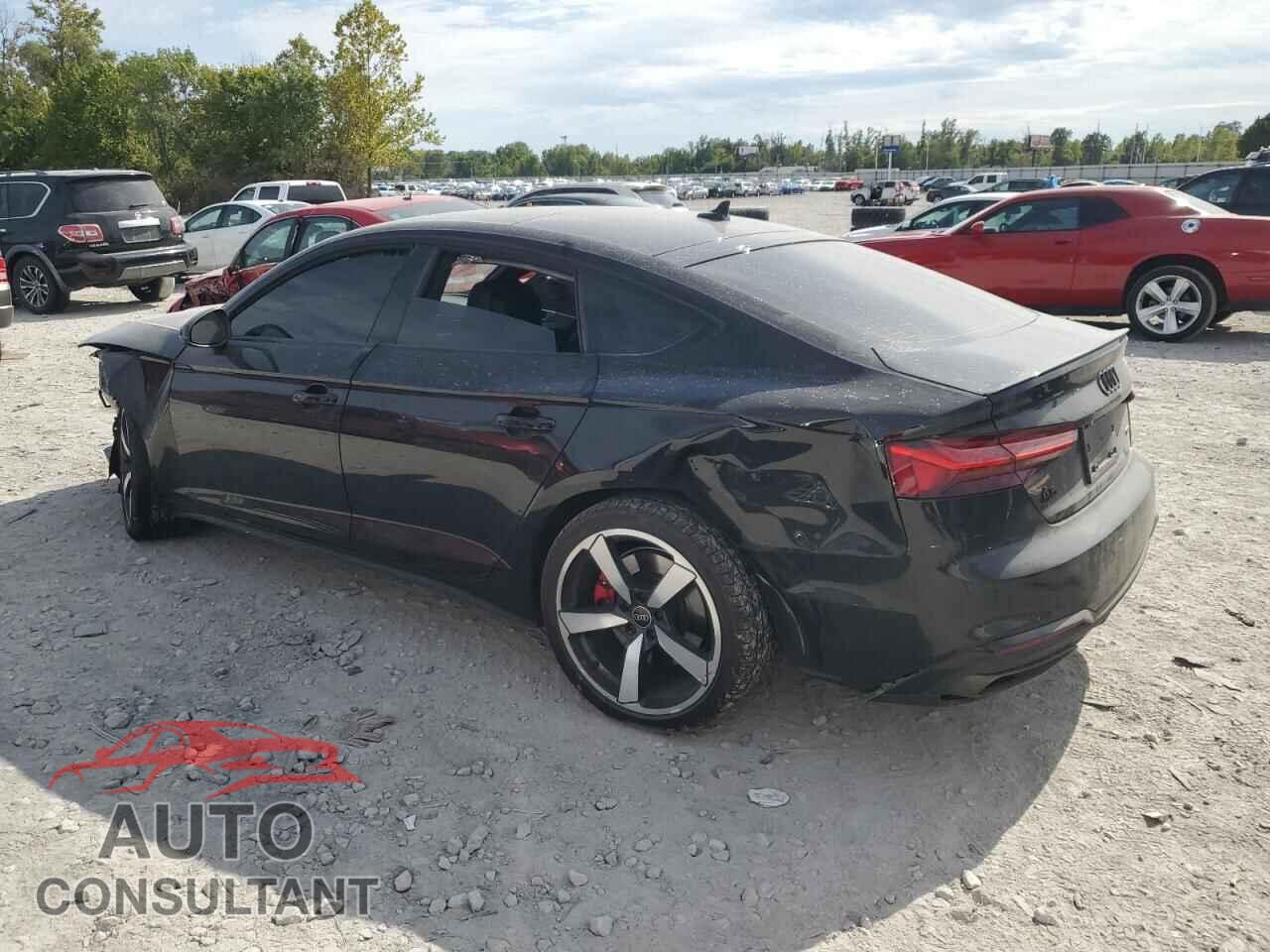 AUDI A5 2024 - WAUFACF52RA044565