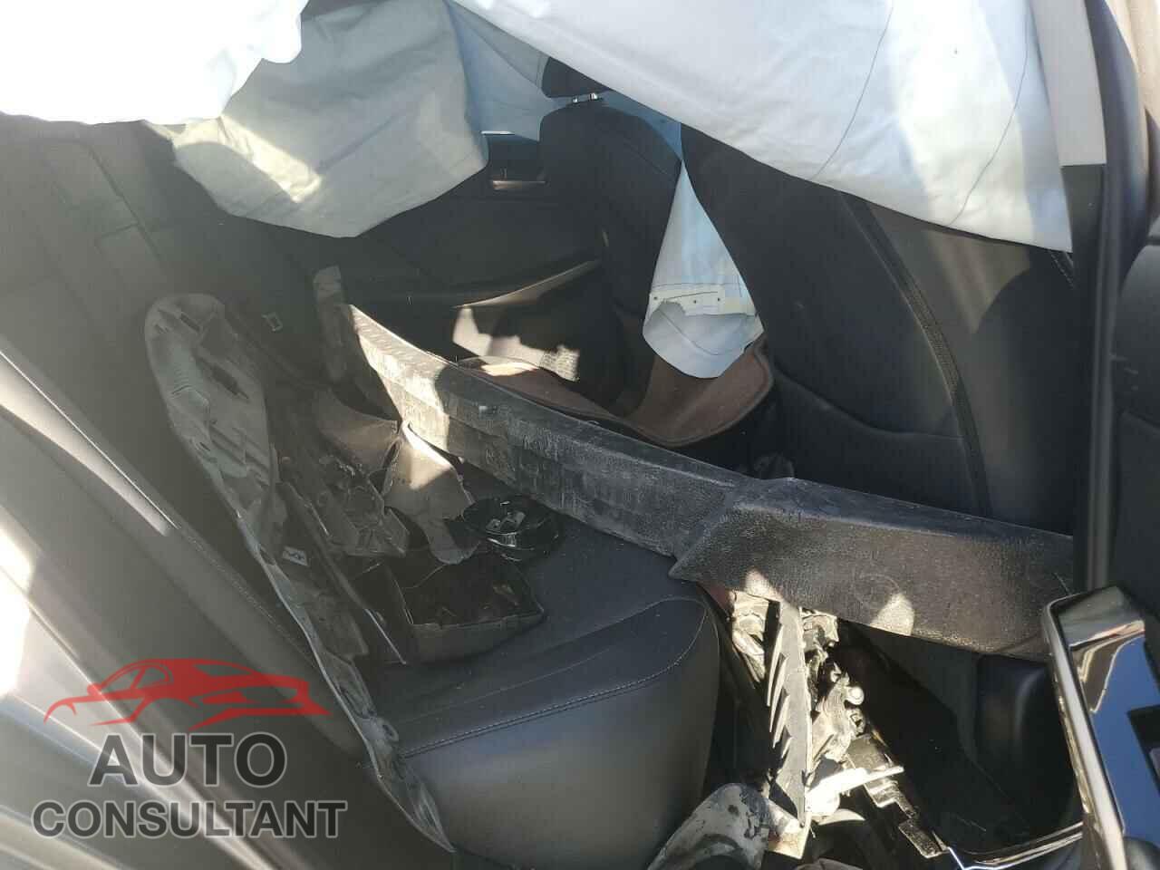 LEXUS IS 2017 - JTHBA1D21H5043928