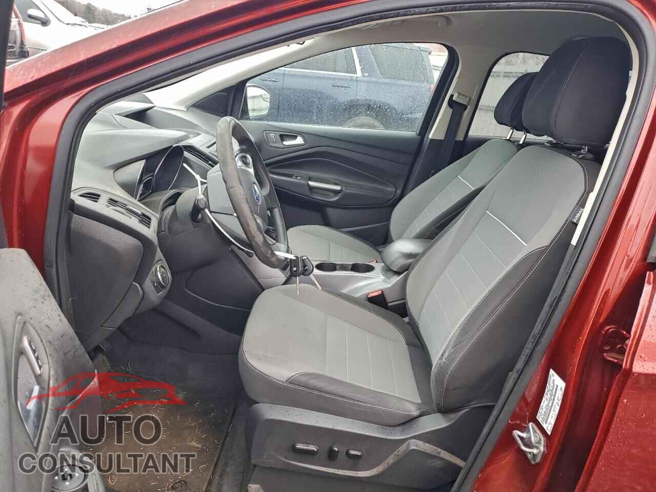 FORD ESCAPE 2014 - 1FMCU0GX0EUC09206