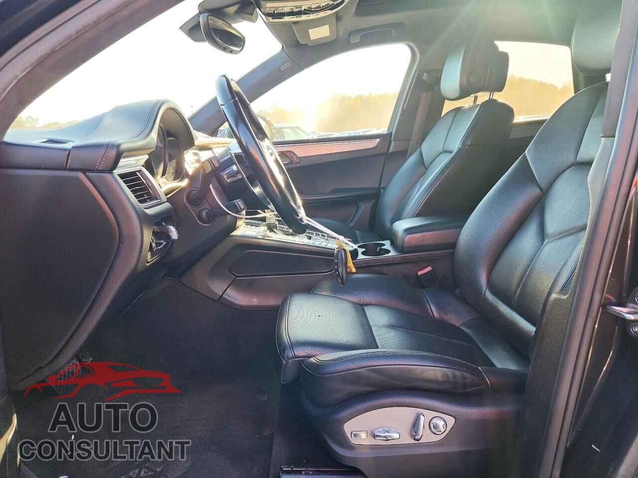 PORSCHE MACAN 2018 - WP1AF2A5XJLB70860