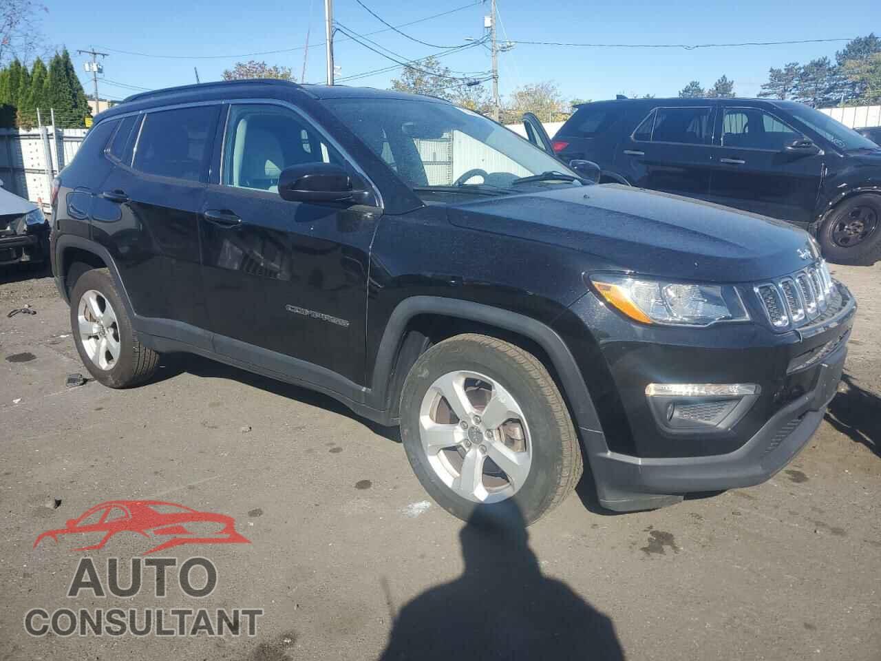 JEEP COMPASS 2017 - 3C4NJDBB5HT617014