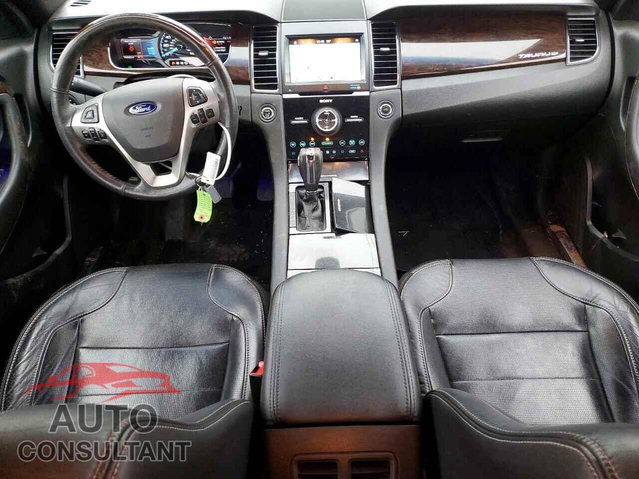 FORD TAURUS 2017 - 1FAHP2J84HG121895