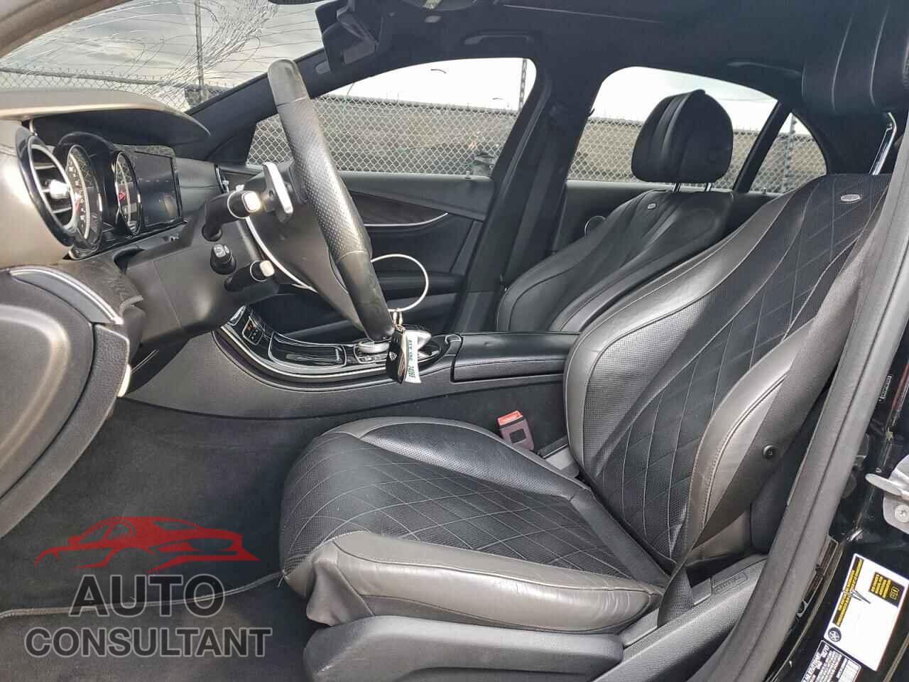 MERCEDES-BENZ E-CLASS 2017 - WDDZF4KB5HA205269