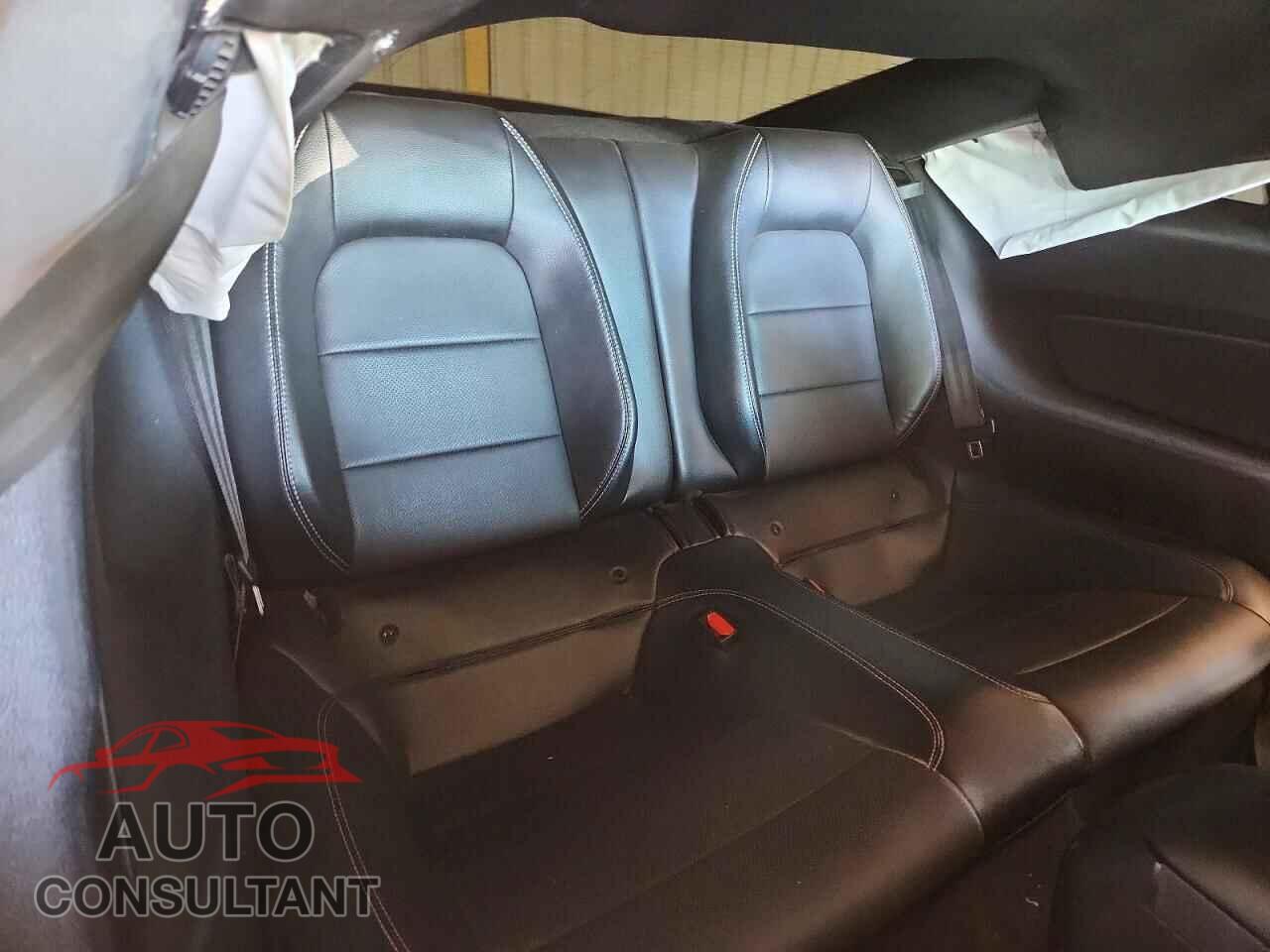 FORD MUSTANG 2021 - 1FA6P8CF2M5124984