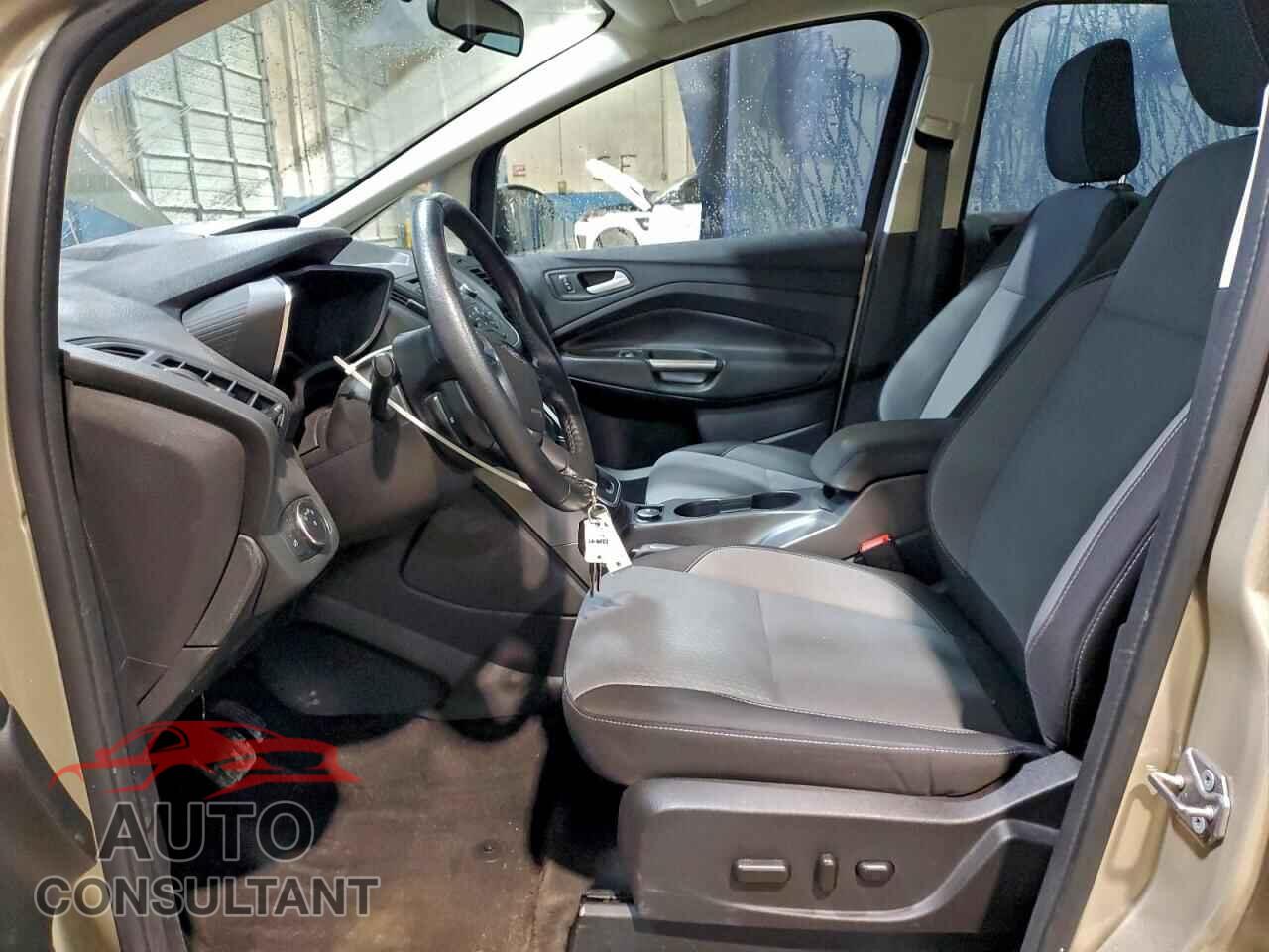 FORD CMAX 2018 - 1FADP5AU4JL101687