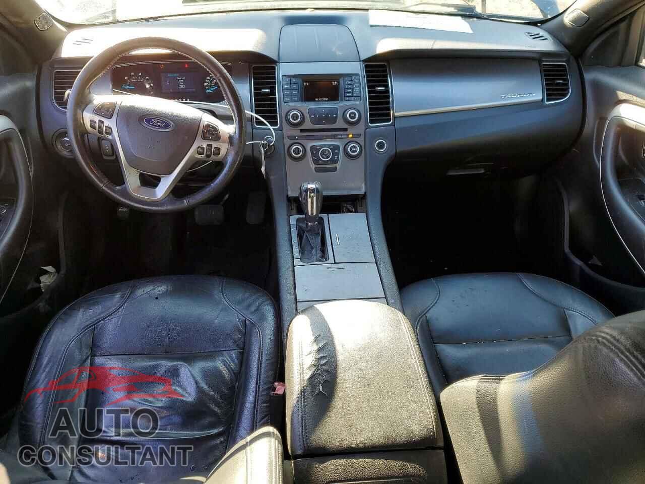 FORD TAURUS 2015 - 1FAHP2E89FG183803