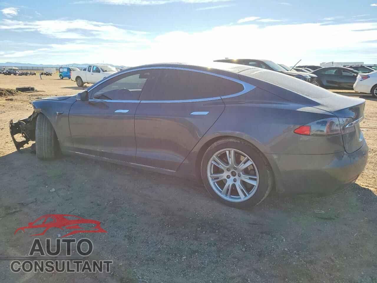 TESLA MODEL S 2020 - 5YJSA1E2XLF415113