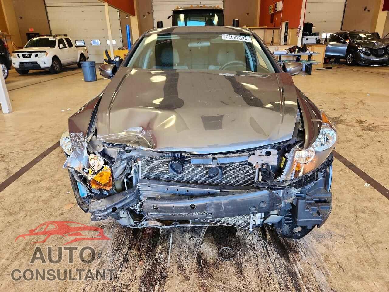 HONDA ACCORD 2012 - 1HGCP2F30CA242728