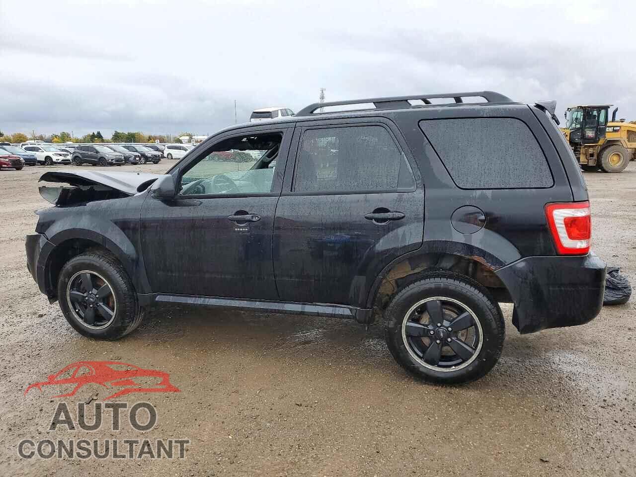 FORD ESCAPE 2010 - 1FMCU9DG0AKC40499