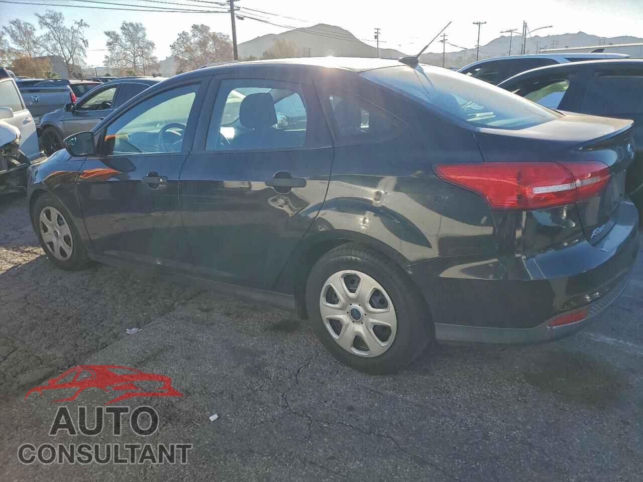 FORD FOCUS 2016 - 1FADP3E21GL268143