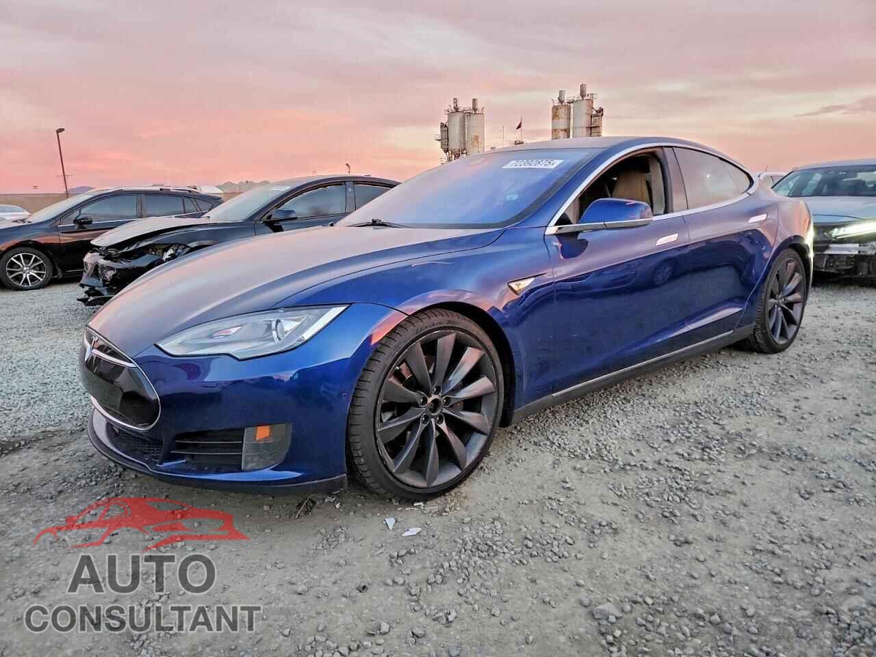 TESLA MODEL S 2015 - 5YJSA1H4XFF098452