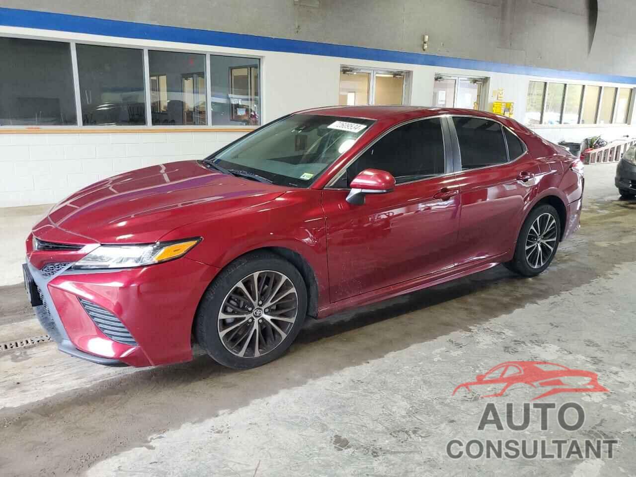 TOYOTA CAMRY 2018 - 4T1B11HKXJU578291