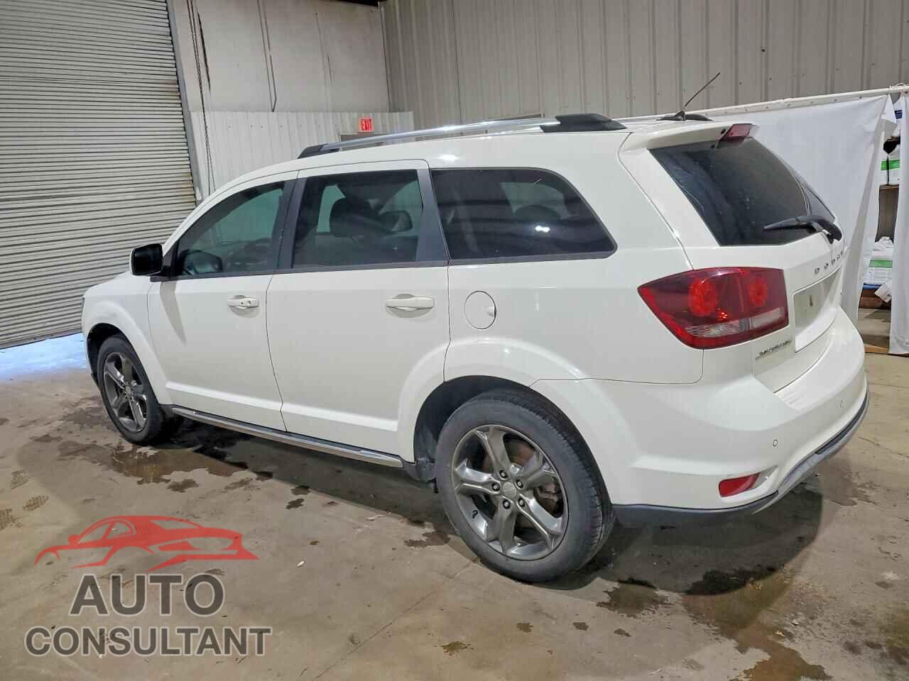 DODGE JOURNEY 2015 - 3C4PDCGB3FT610823