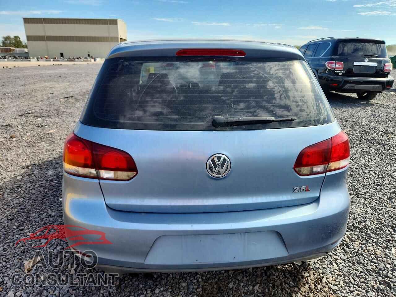 VOLKSWAGEN GOLF 2010 - WVWAA7AJ7AW221885