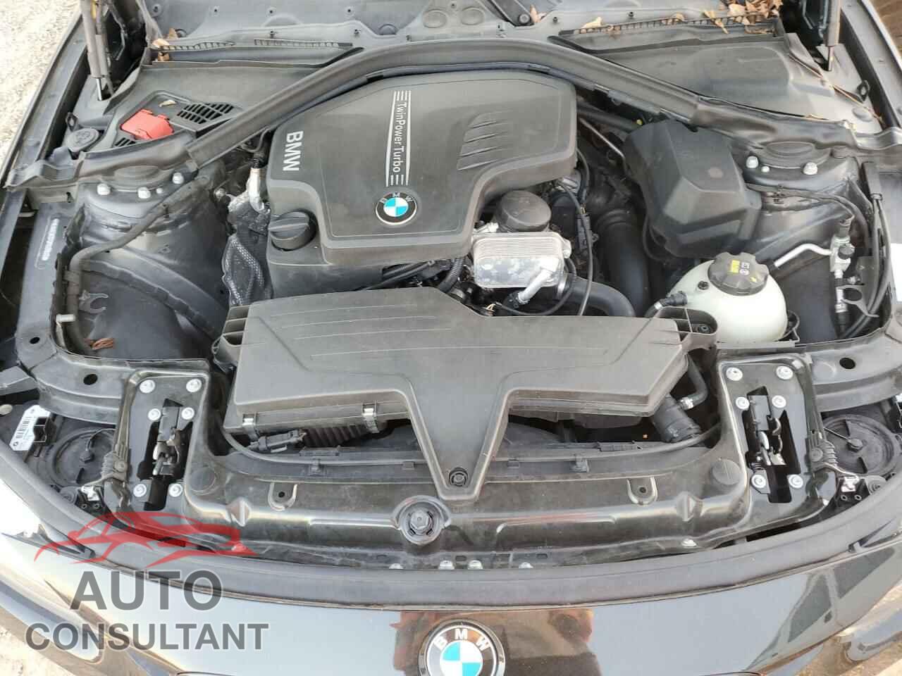 BMW 3 SERIES 2016 - WBA8E9C57GP847645