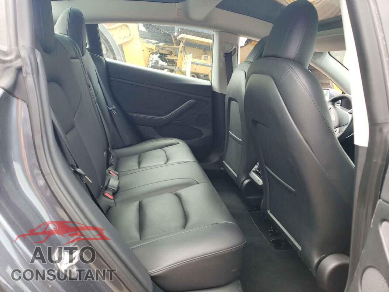 TESLA MODEL 3 2023 - 5YJ3E1EB7PF454496