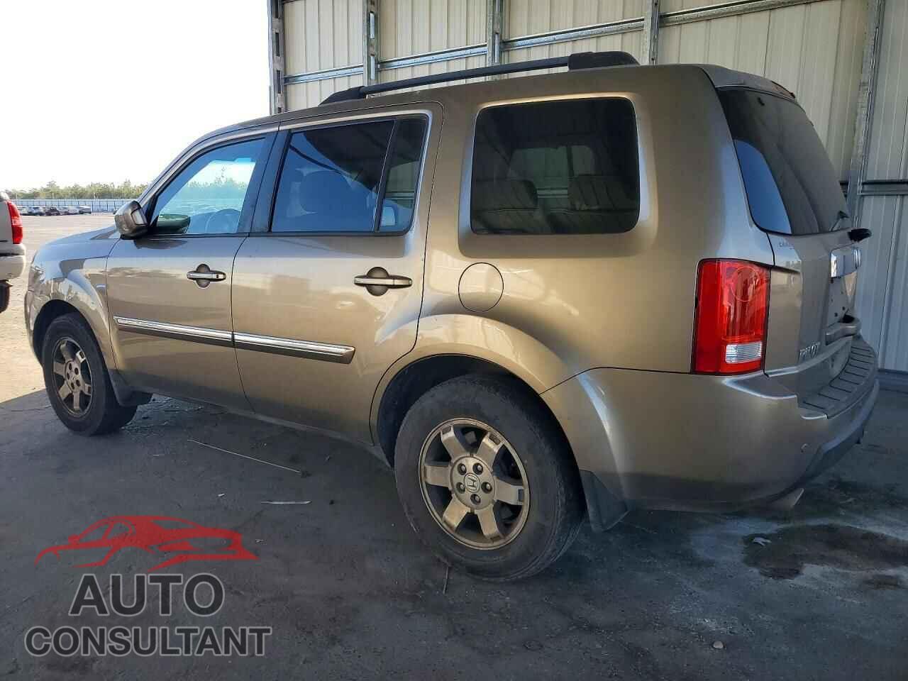 HONDA PILOT 2011 - 5FNYF3H94BB021184