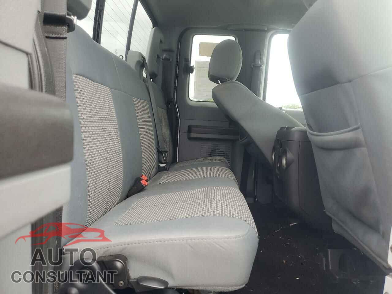 FORD F250 2014 - 1FT7X2B60EEA98593