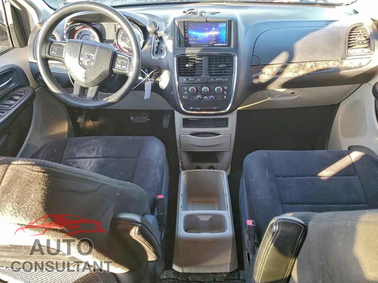 DODGE CARAVAN 2011 - 2D4RN4DG8BR722660
