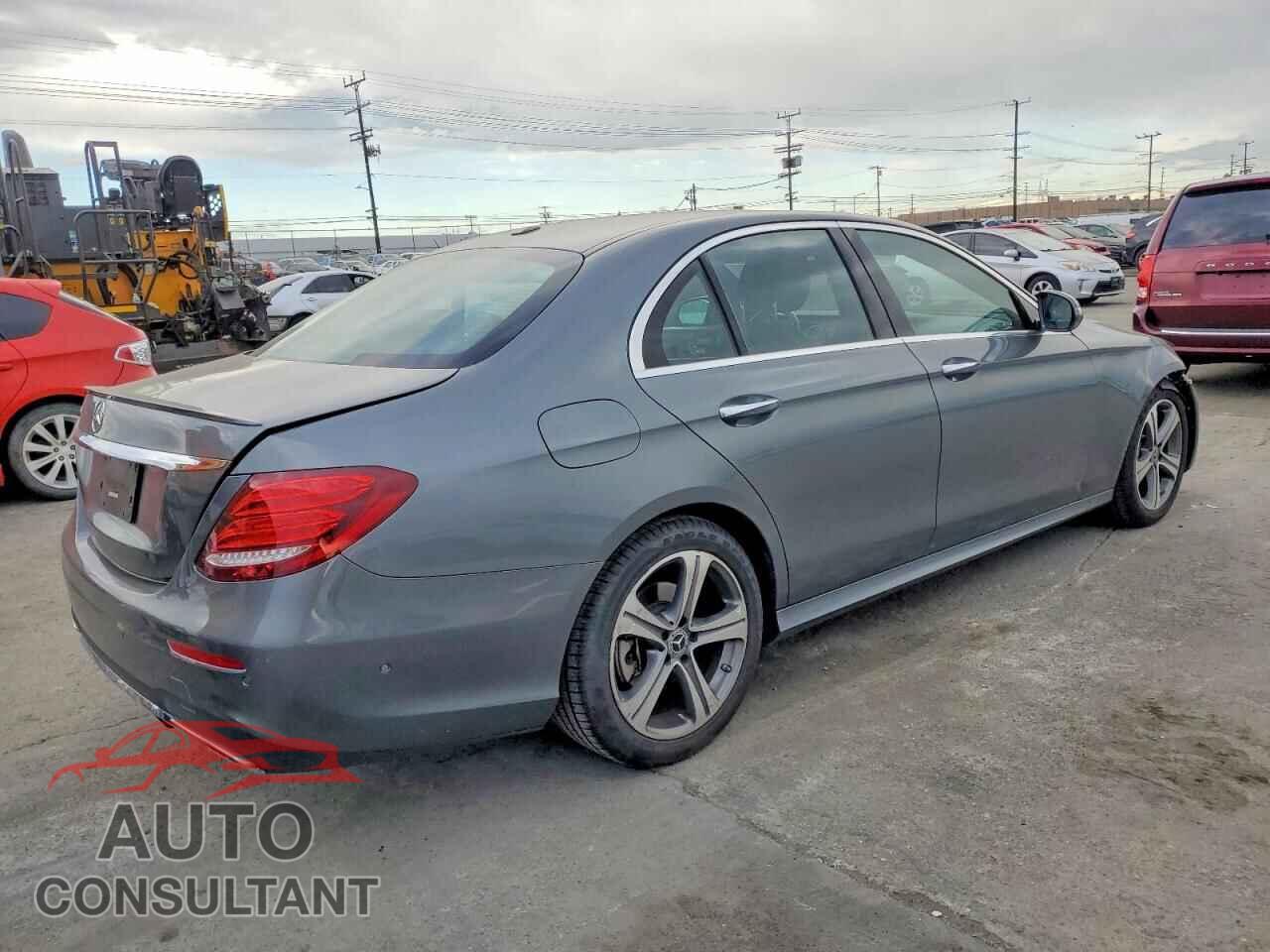 MERCEDES-BENZ E-CLASS 2017 - WDDZF4JB5HA259236