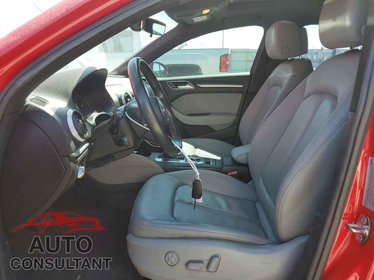 AUDI A3 2018 - WAUAUGFF1J1044806