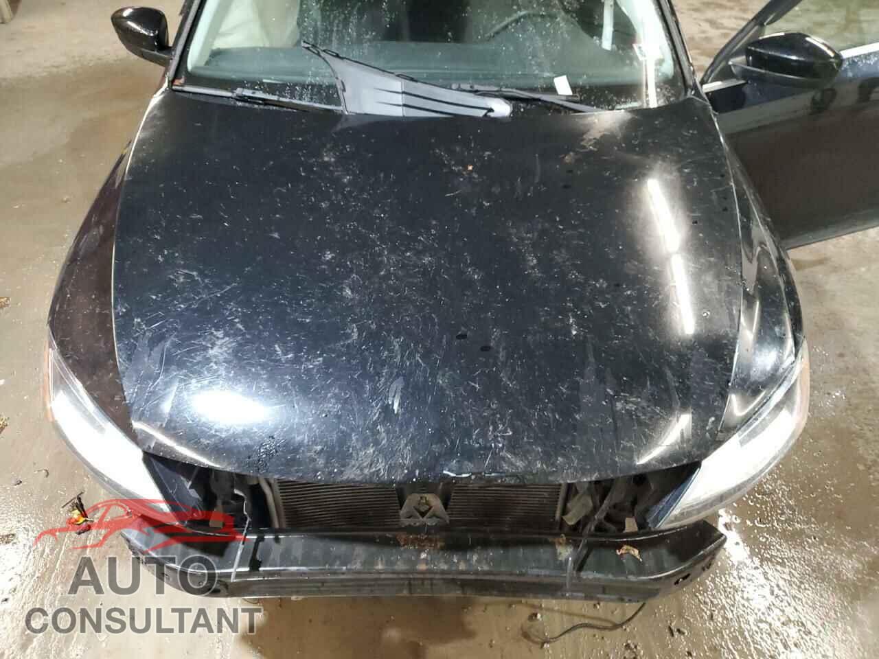 VOLKSWAGEN JETTA 2017 - 3VW2B7AJ2HM390642