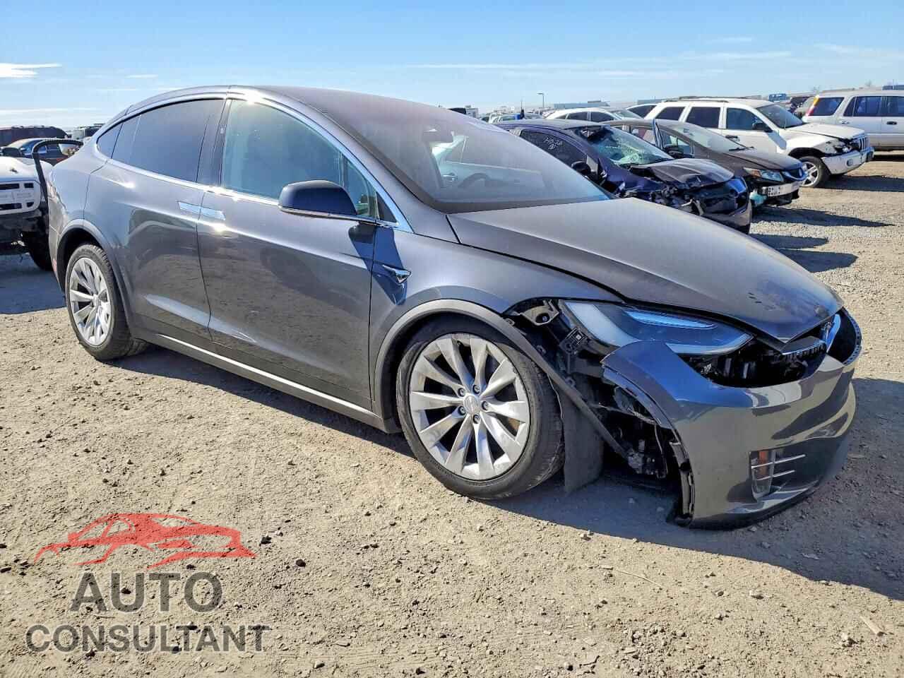 TESLA MODEL X 2017 - 5YJXCBE28HF054655