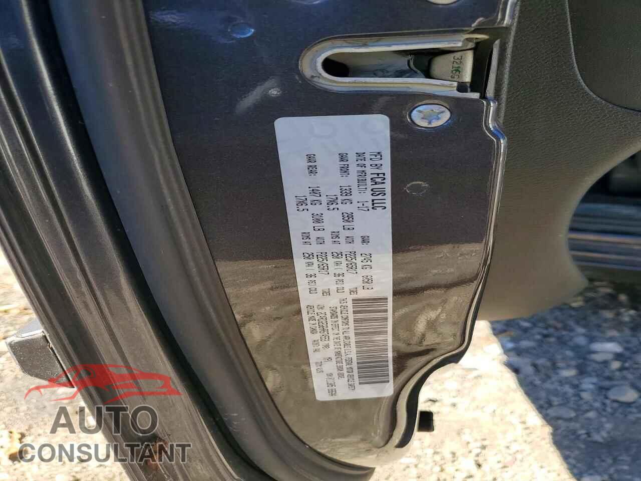 DODGE CARAVAN 2017 - 2C4RDGEG6HR674553