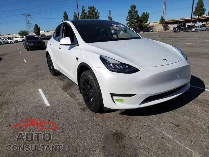 TESLA MODEL Y 2023 - 7SAYGDEE0PA030105