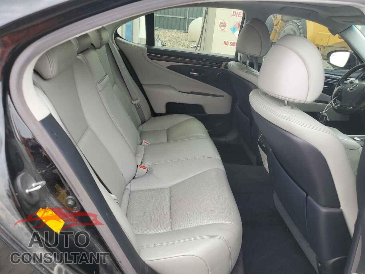 LEXUS LS460 2013 - JTHBL5EF6D5122251