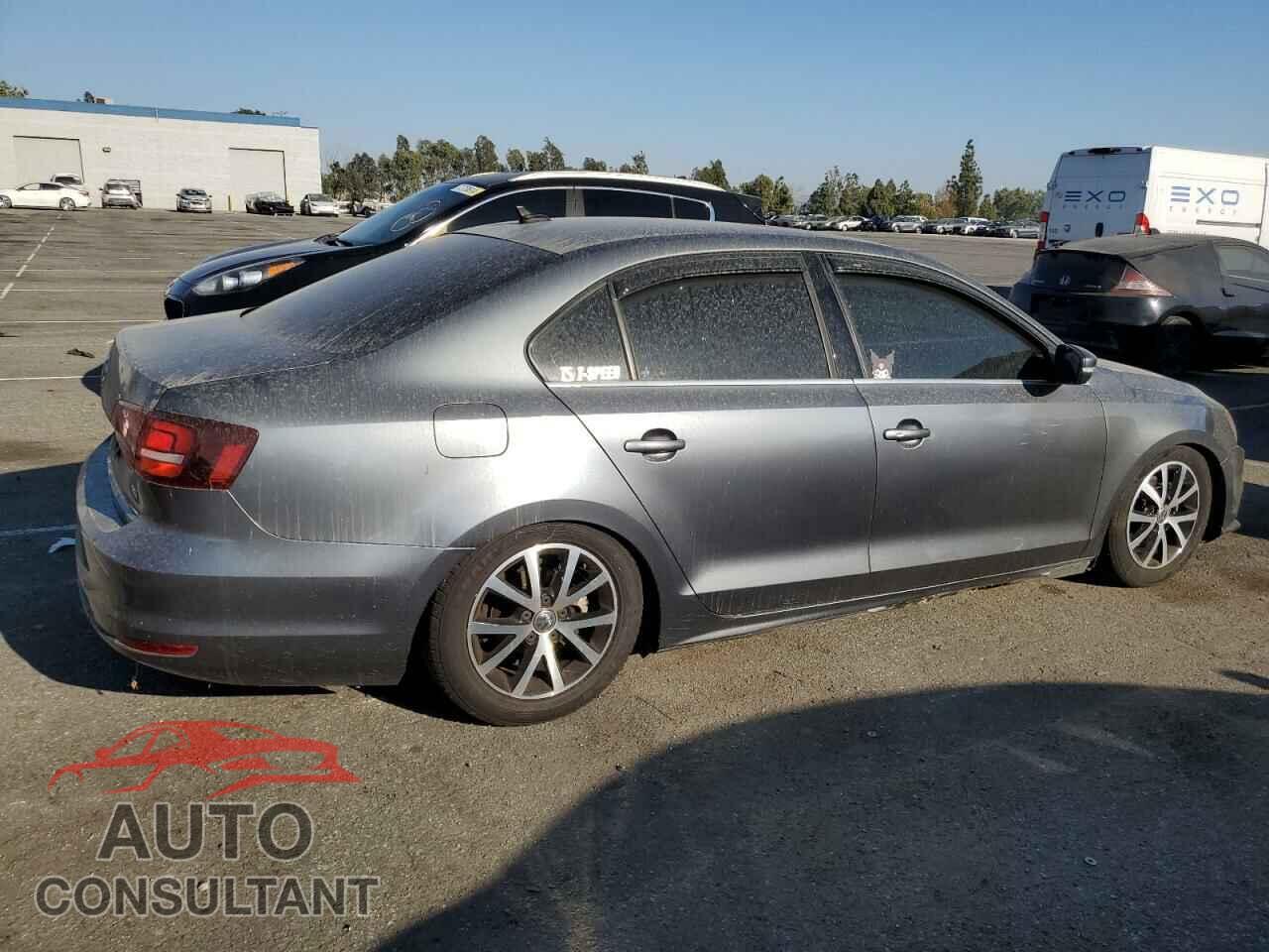 VOLKSWAGEN JETTA 2017 - 3VWDB7AJ8HM371649