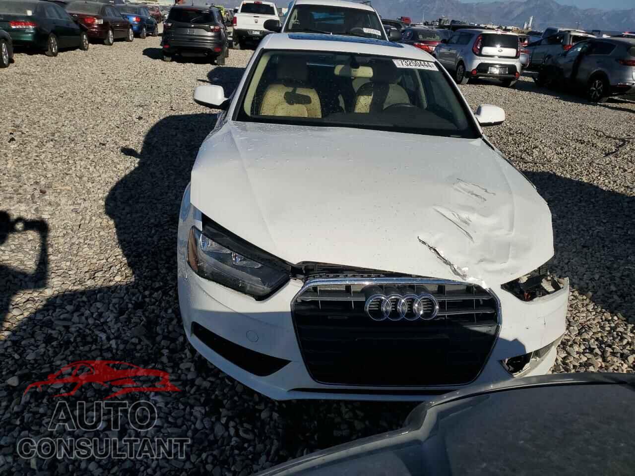 AUDI A4 2014 - WAUBFAFL1EN018643