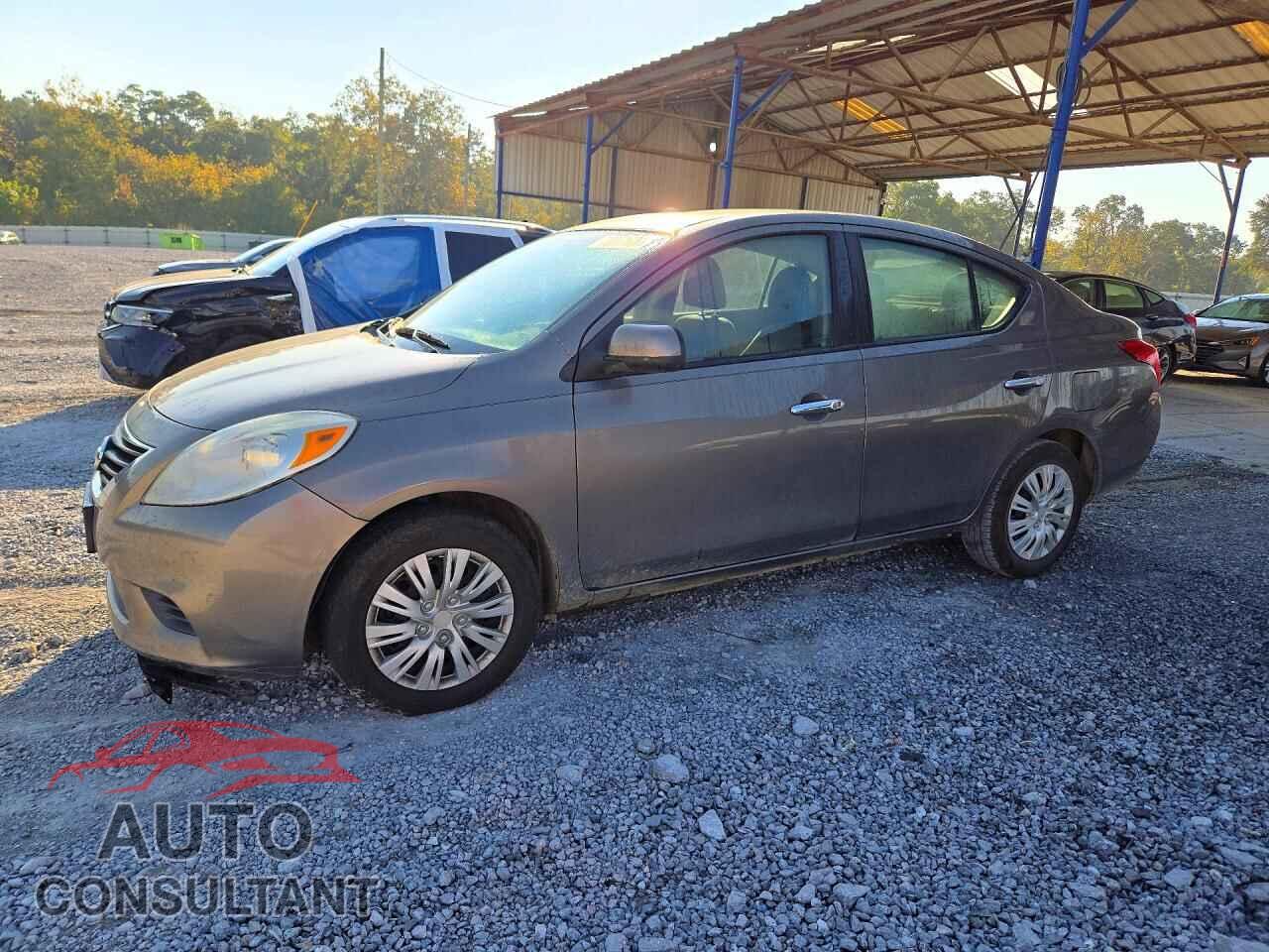 NISSAN VERSA 2012 - 3N1CN7AP7CL856456