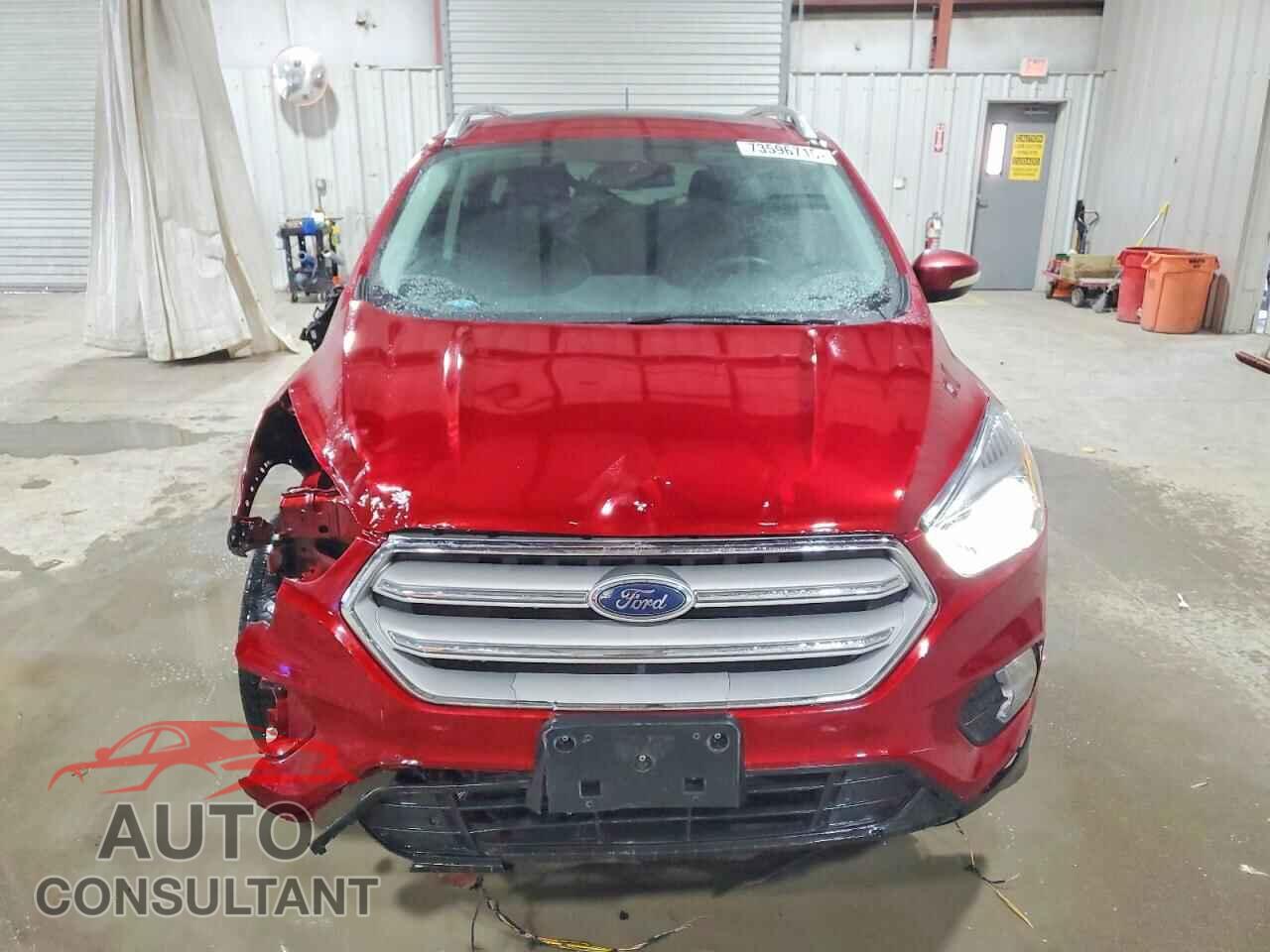 FORD ESCAPE 2018 - 1FMCU9J96JUB01522