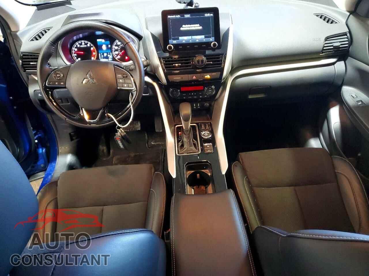 MITSUBISHI ECLIPSE 2024 - JA4ATWAA2RZ015818