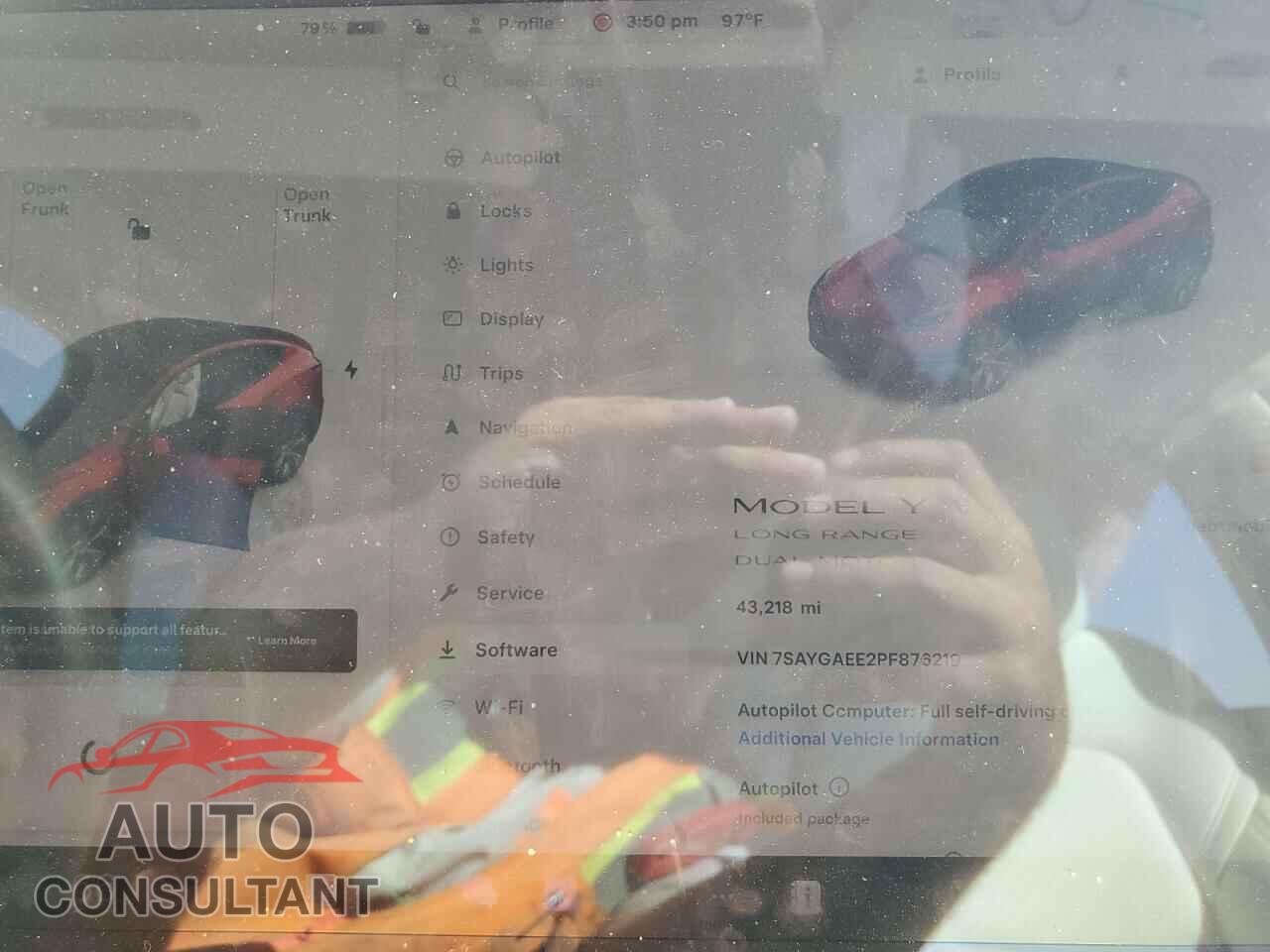 TESLA MODEL Y 2023 - 7SAYGAEE2PF876219