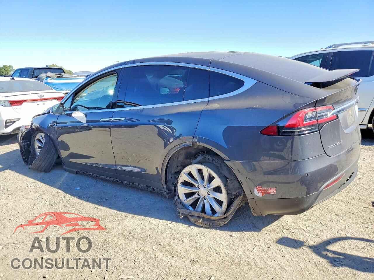 TESLA MODEL X 2017 - 5YJXCBE28HF054655