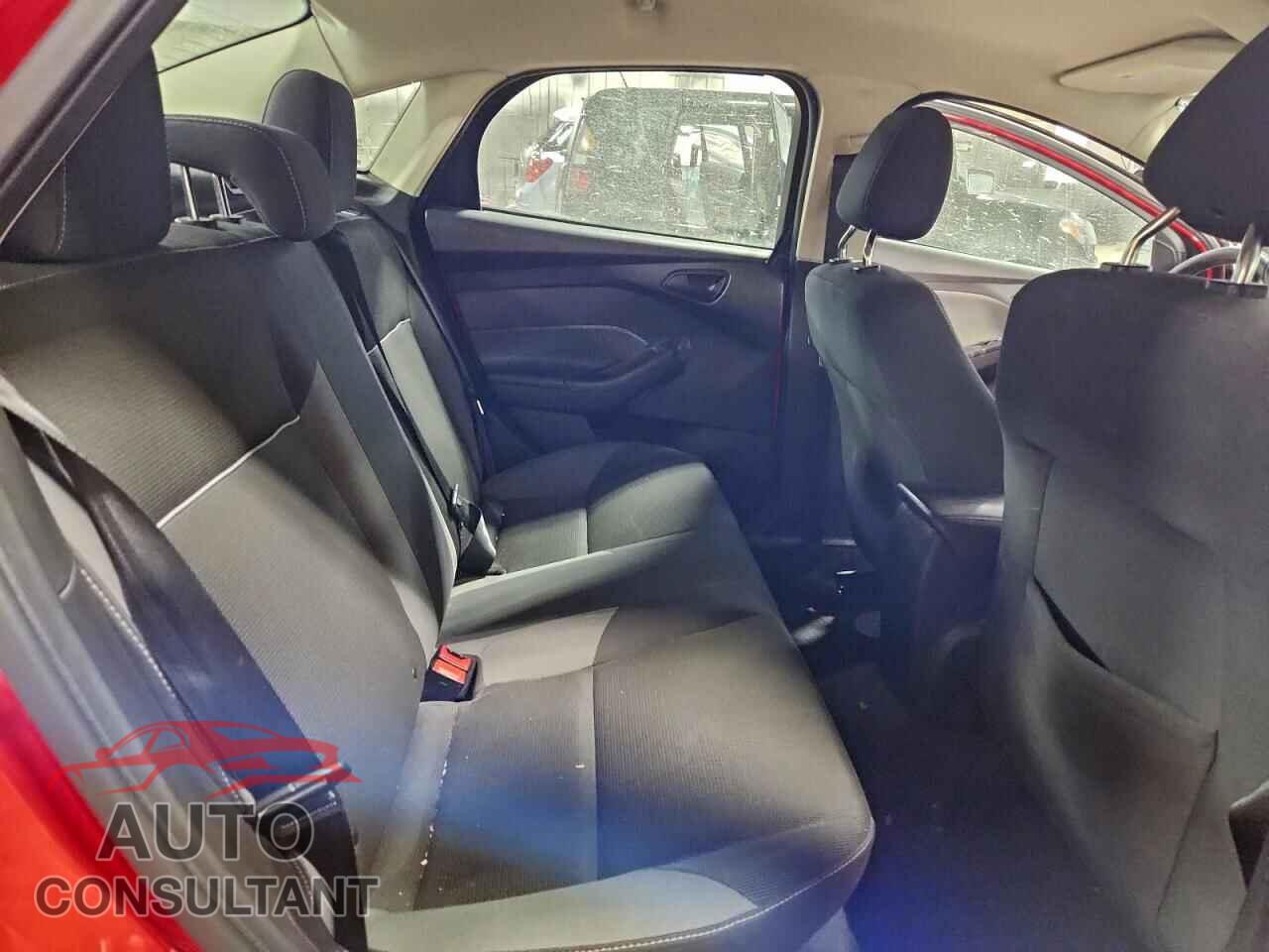 FORD FOCUS 2012 - 1FAHP3F20CL132046