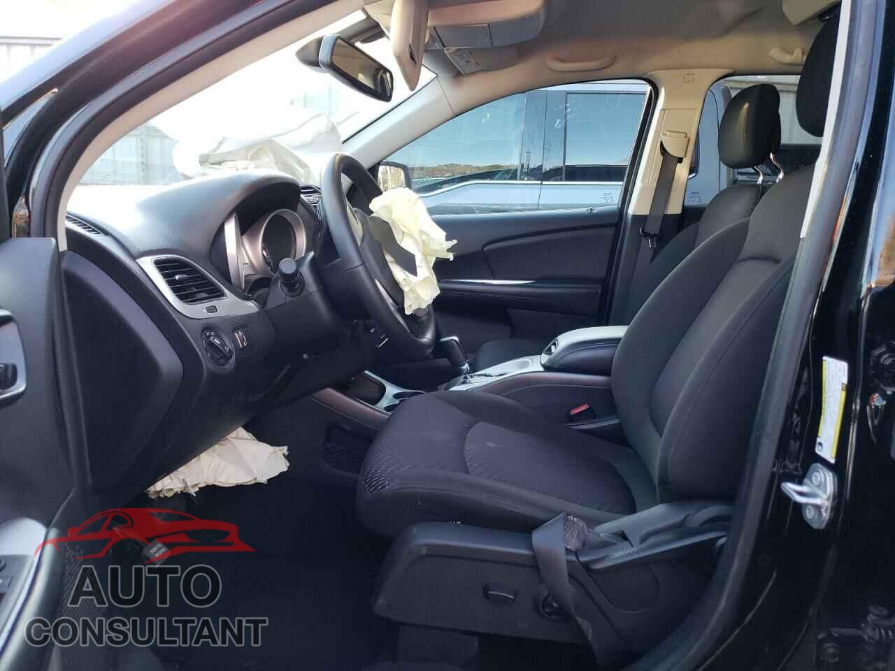 DODGE JOURNEY 2019 - 3C4PDCBB7KT719528