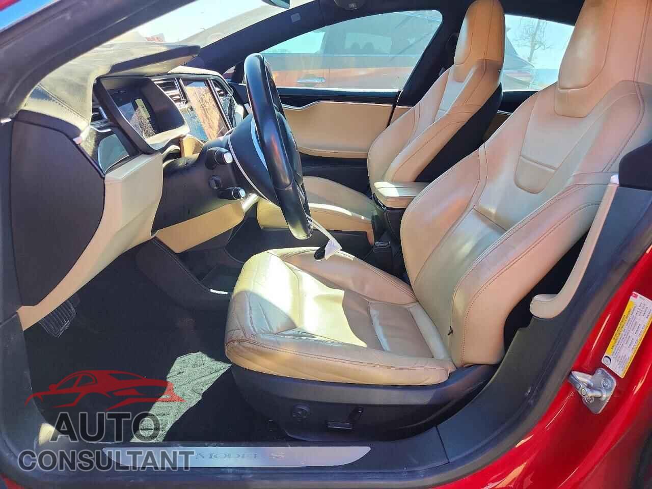 TESLA MODEL S 2015 - 5YJSA1E28FF105143