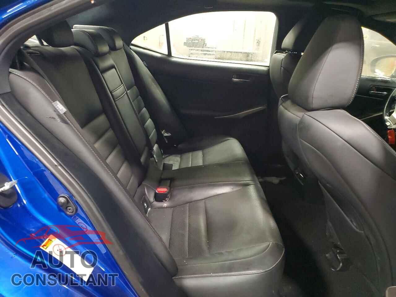 LEXUS IS 2016 - JTHBA1D2XG5016581