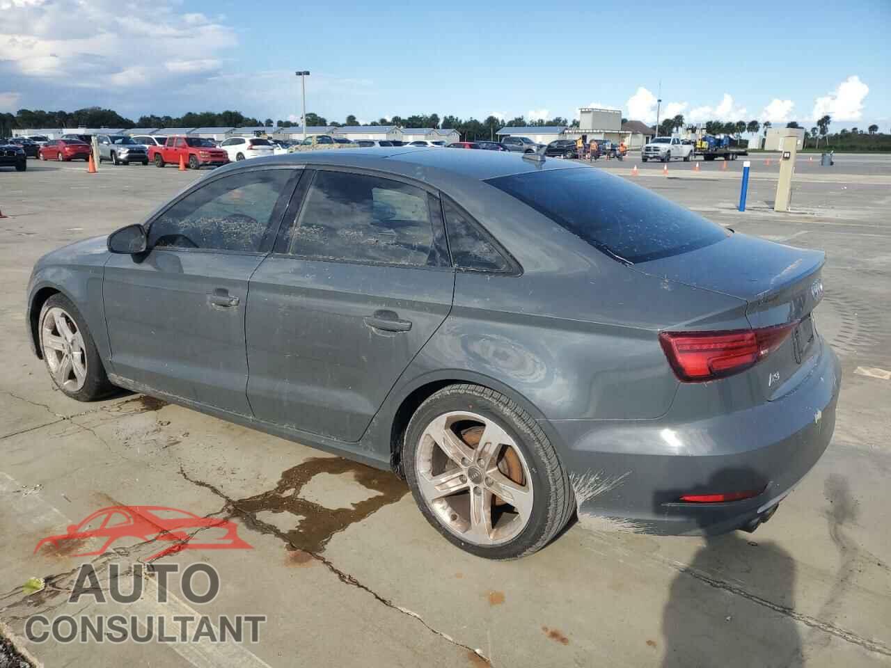 AUDI A3 2017 - WAUAUGFF1H1041009