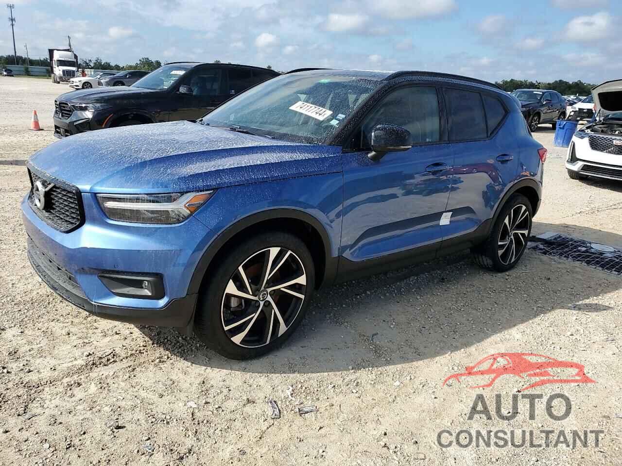 VOLVO XC40 2021 - YV4162UM1M2432275